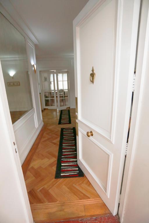 Salvador Hostal & Cafe Сантьяго Экстерьер фото